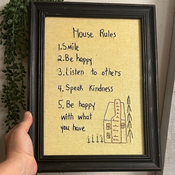 no brand Other - Charming House Rules Embroidered Art Print in Black Frame